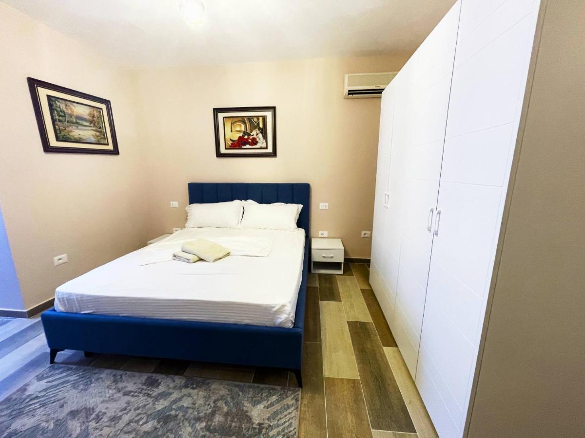Peace Apartments Durrës Esterno foto