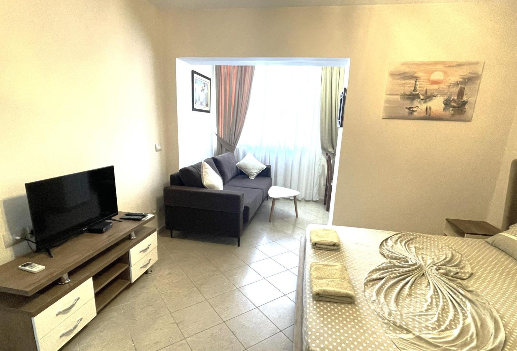 Peace Apartments Durrës Esterno foto